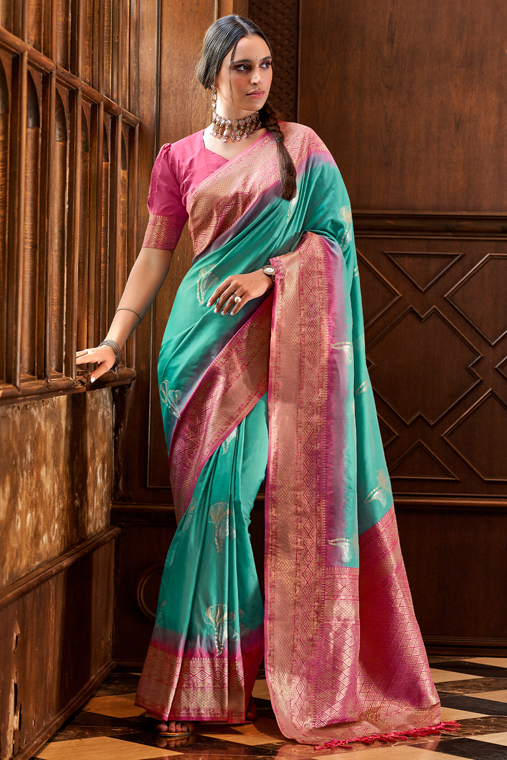 Designer contrasting Light Green exclusive woven silk saree with pure weaving silk, zari woven butta and contrast border pallu