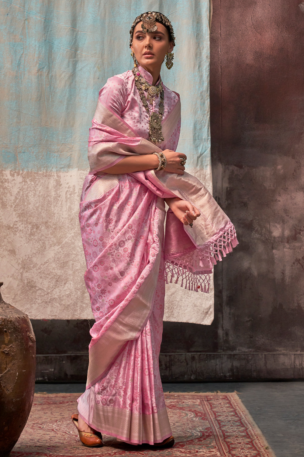 LIGHT PINK SHADED PURE SATIN HANDLOOM WEAVING SILK SAREES